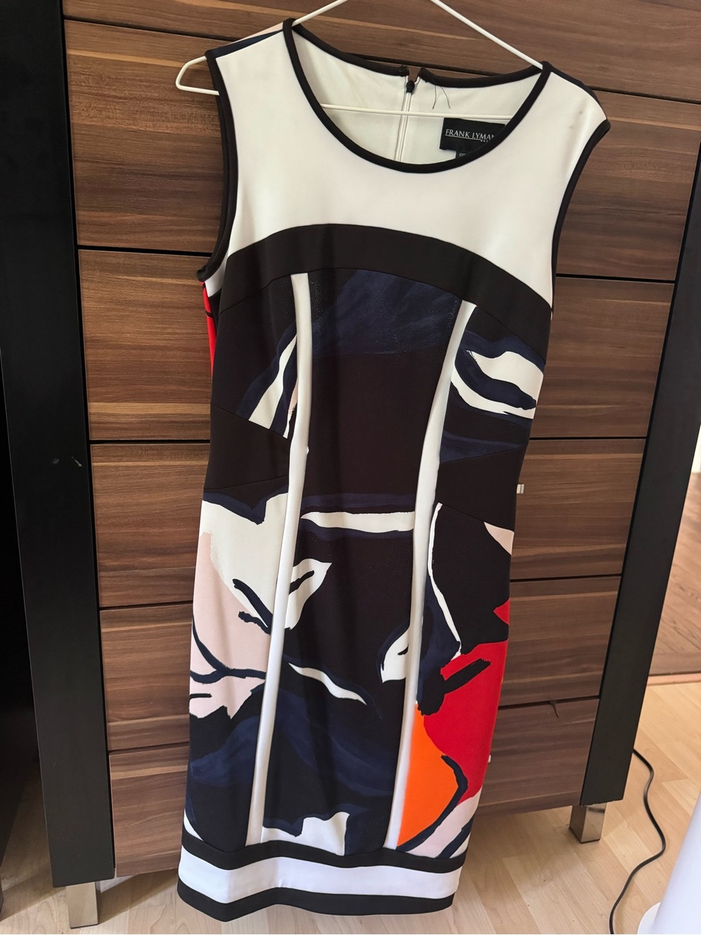 Frank Lyman Design White, Black, Pink & Red Abstract Sheath Dress